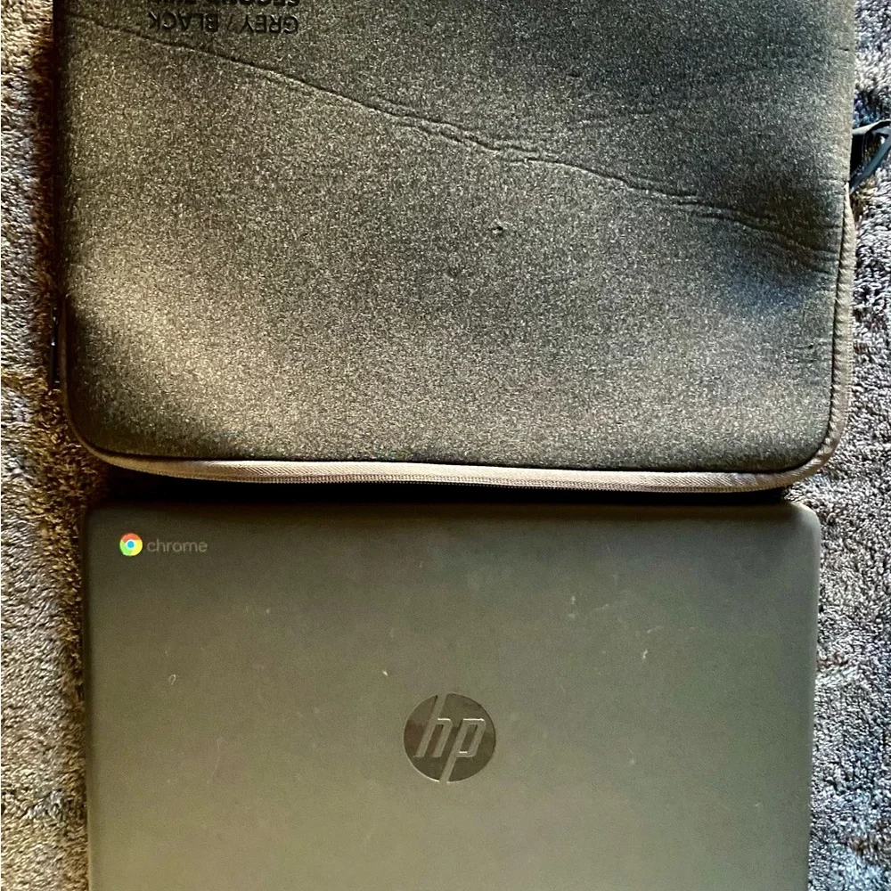 Google Chromebook.There are a couple of keys that stick, but still works.